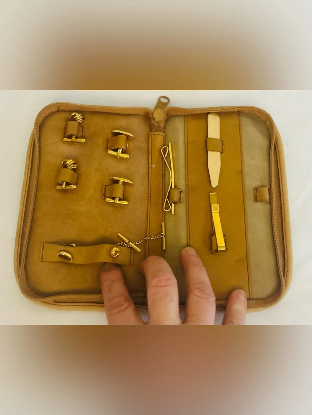 Christian Dior Vintage Men's Mustard Tan Leather Cuff Like/Tie Bar Set